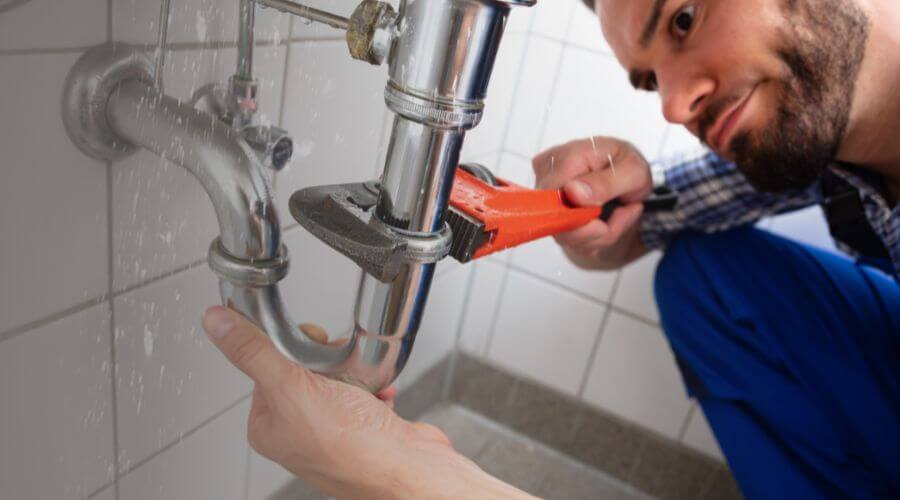 Professional same day plumber services in Poland, IN